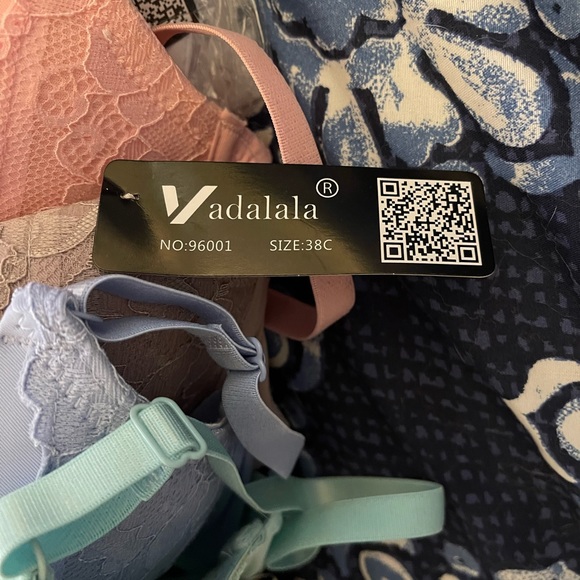 NWT sz 38C 6 pk of bras - Picture 2 of 3